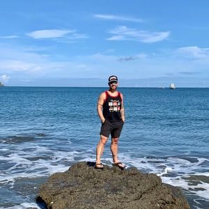 Meet your Posher, James